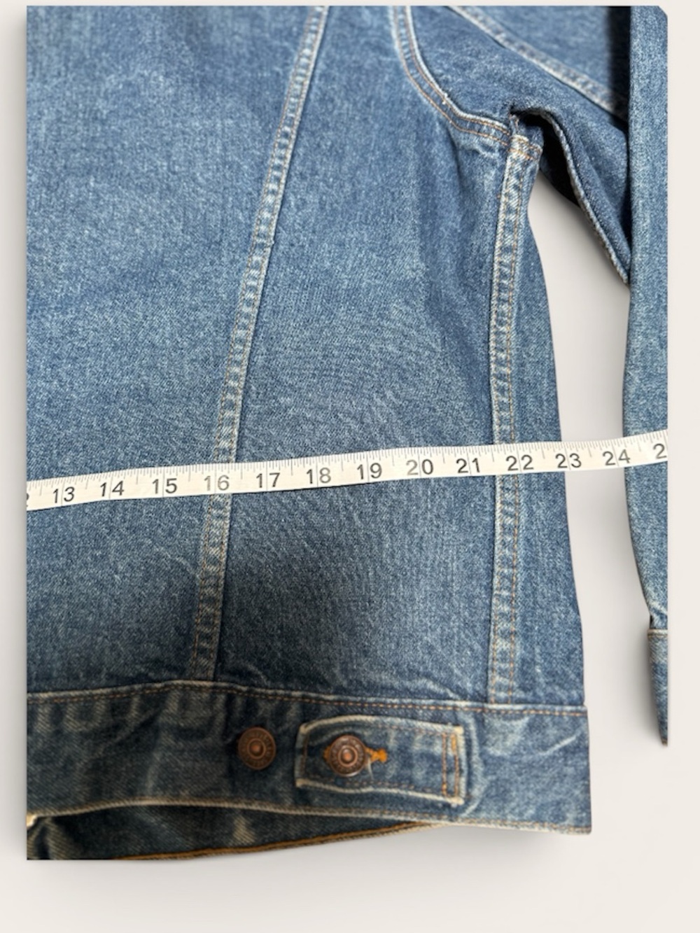 Levi’s 70506 Denim Trucker Jacket USA Made Medium Wash Size 44( vintage ) - Picture 4 of 11